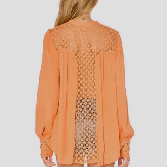 Beautiful back detail! - Picture 3 of 3